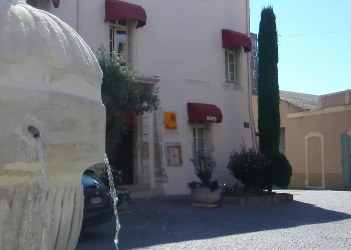 L'esplan Hotel 3*